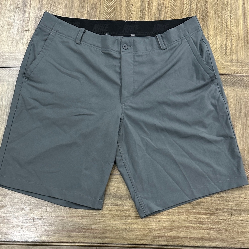 Nike Men's Charcoal Flat Front Shorts